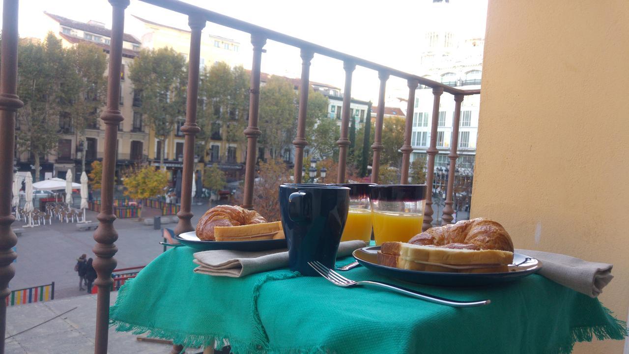 Appartement Plaza Santa Ana à Madrid Extérieur photo